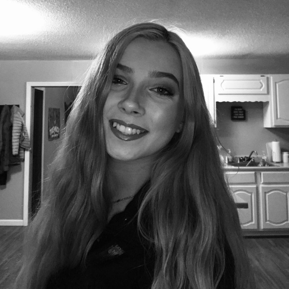 tayloralexiz20